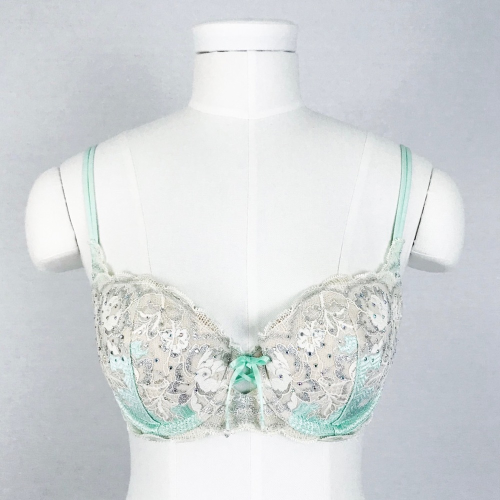 Victoria’s Secret FASHION SHOW Very Sexy Bra with Swarovski Elements | Size 34B